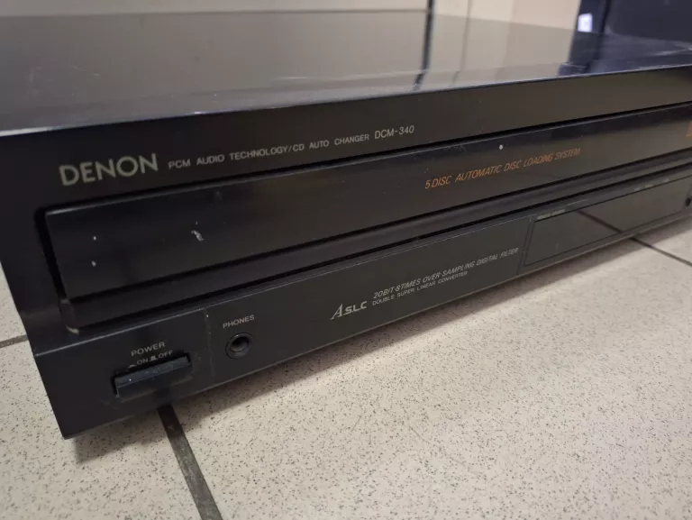 ZMIENIARKA DENON DCM 340