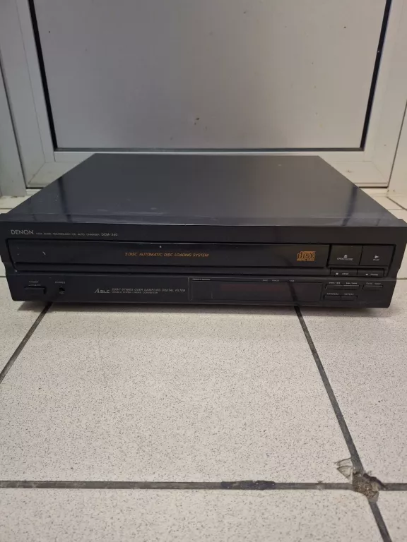 ZMIENIARKA DENON DCM 340