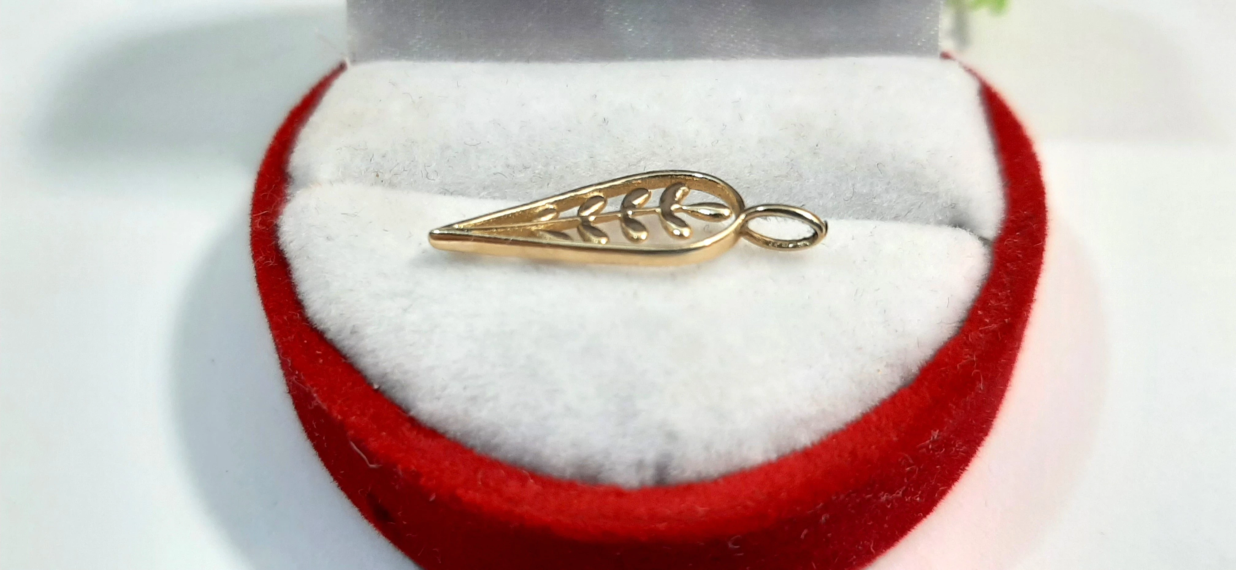 zlota-zawieszka-lisc-060gr-585-ean-gtin-5900025479223