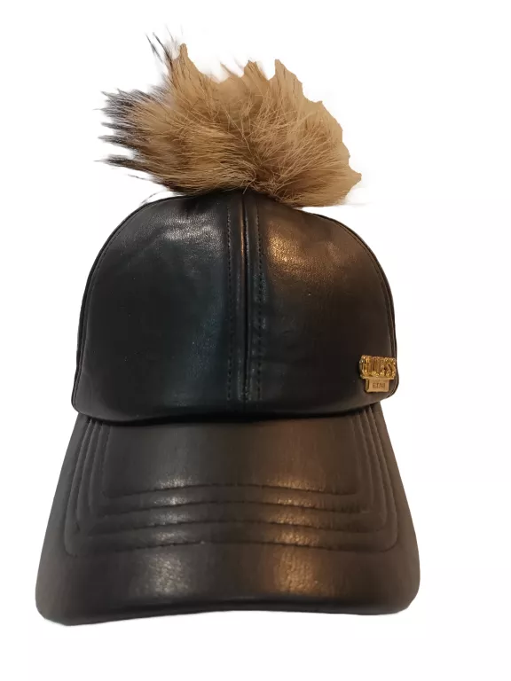 CZAPKA Z DASZKIEM I POPMPONEM GUESS