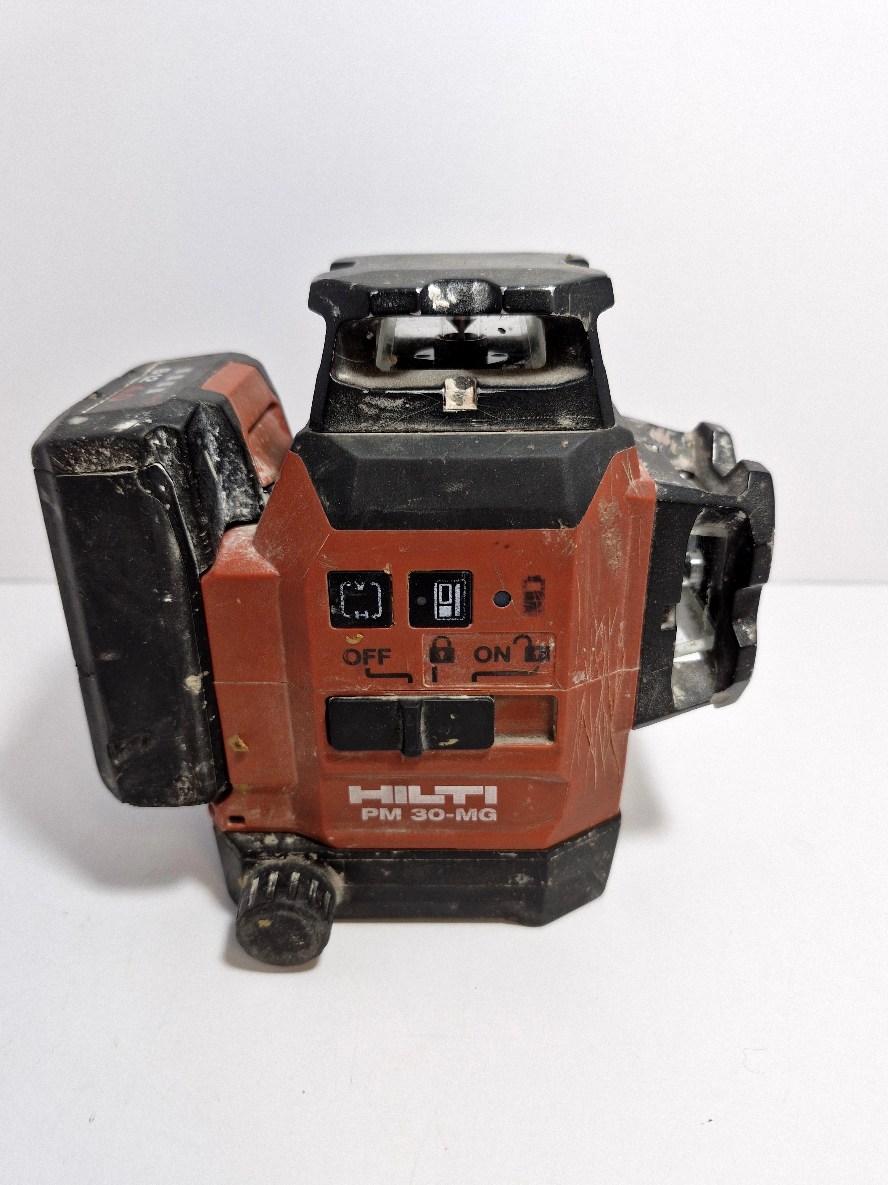 laser-hilti-pm-30-mg-stan-11323-2