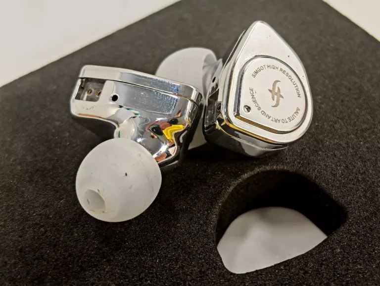 SŁUCHAWKI HIFI SIMGOT EW200 KPL