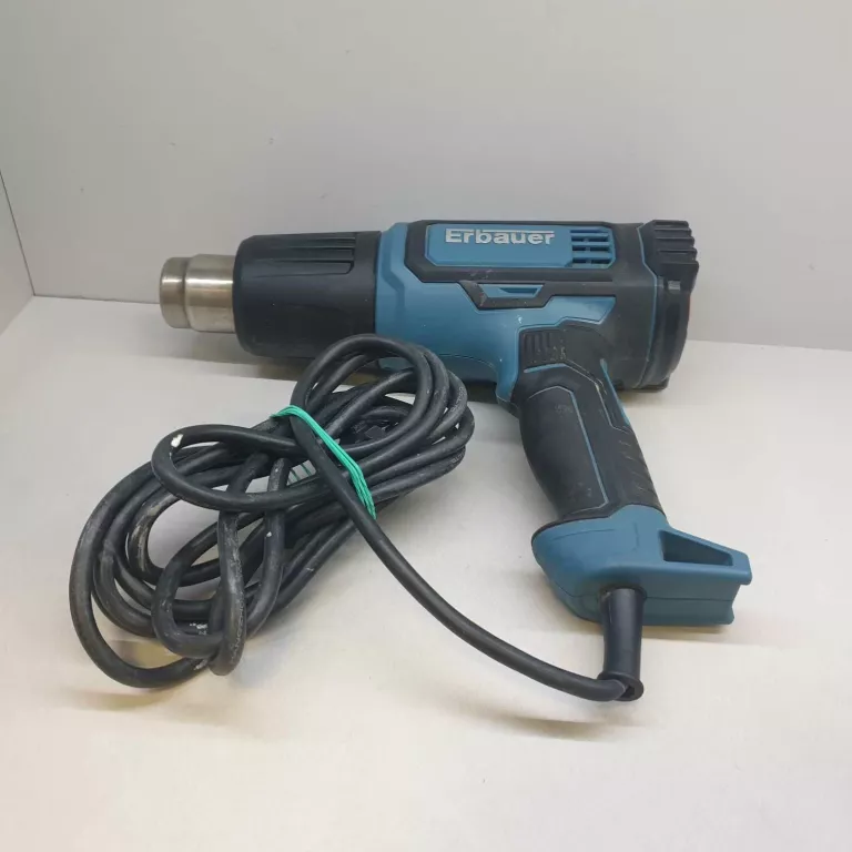 opalarka-erbauer-2000w-walizka-stan-11323-2