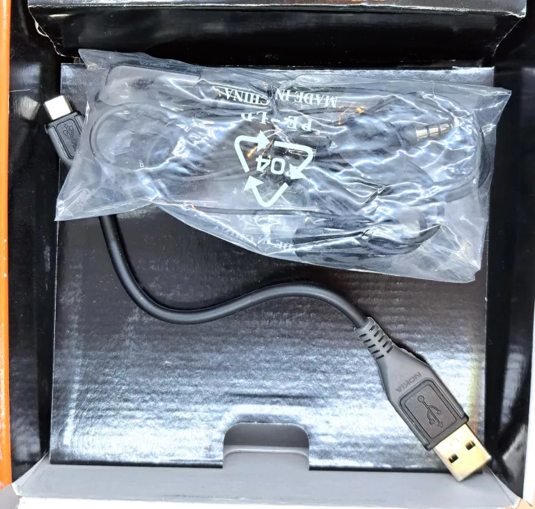 TELEFON NOKIA E52 128MB KOMPLET SZARY