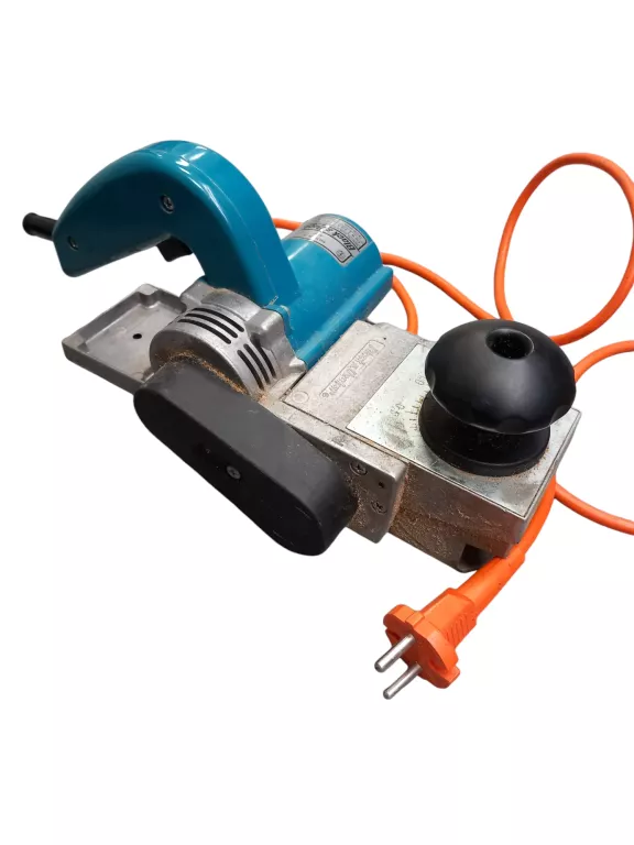 STRUG ELEKTRYCZNY HEBLARKA BLACK DECKER DN 75
