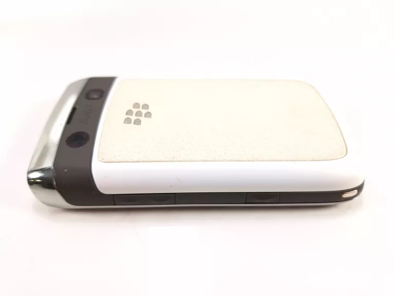 TELEFON BLACKBERRY BOLD 9700