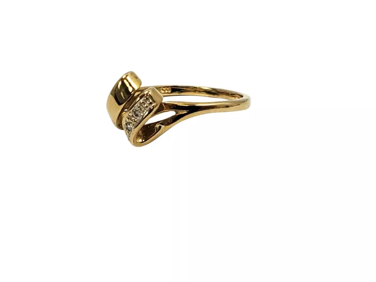 ZŁOTY PIERŚCIONEK 2 BRYLANTY 0,02 CT 333 1,85 G R12