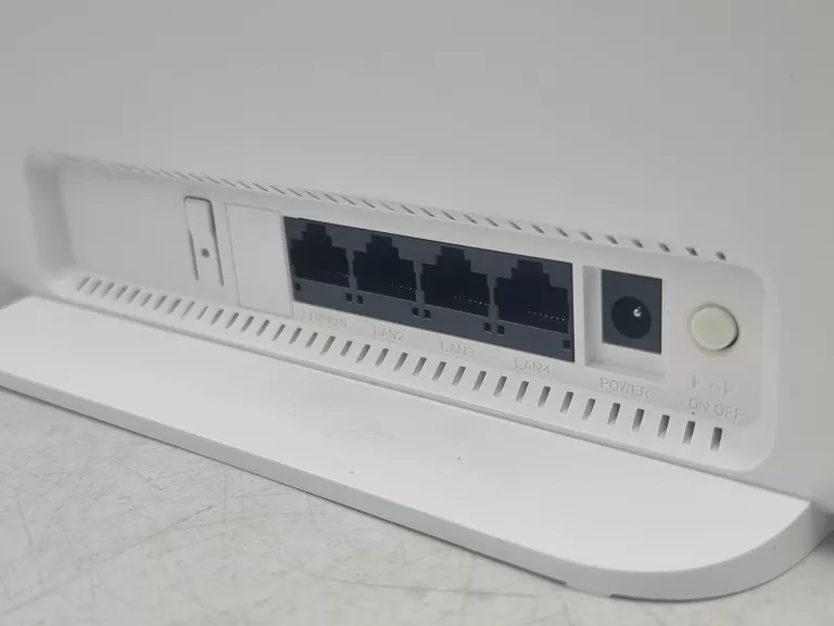 ROUTER DIGICOM 4.5G CAT.6 300MBPS 8E4629 KPL