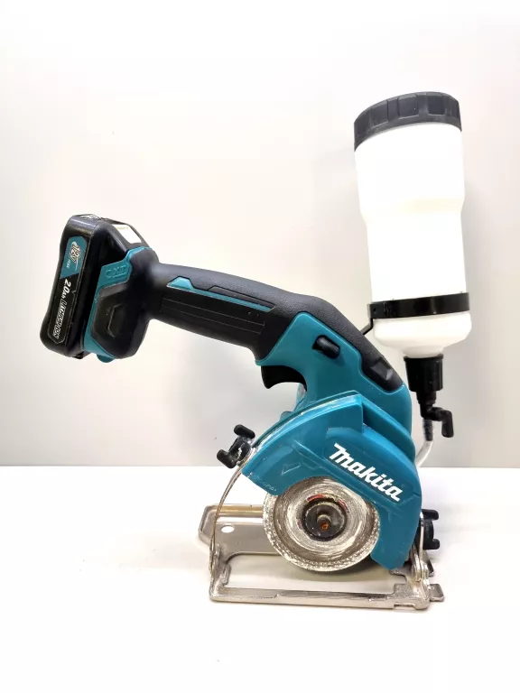 MAKITA CC301D