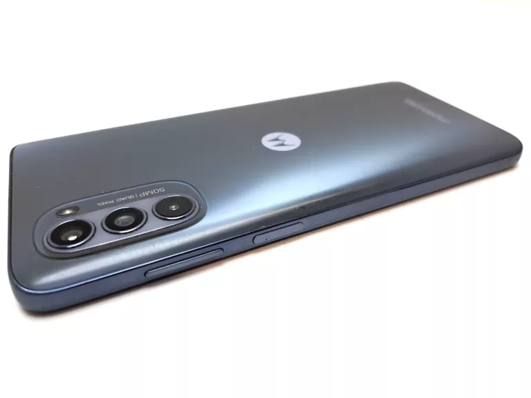 SMARTFON MOTOROLA MOTO G62 5G 4 GB / 64 GB 5G SZARY