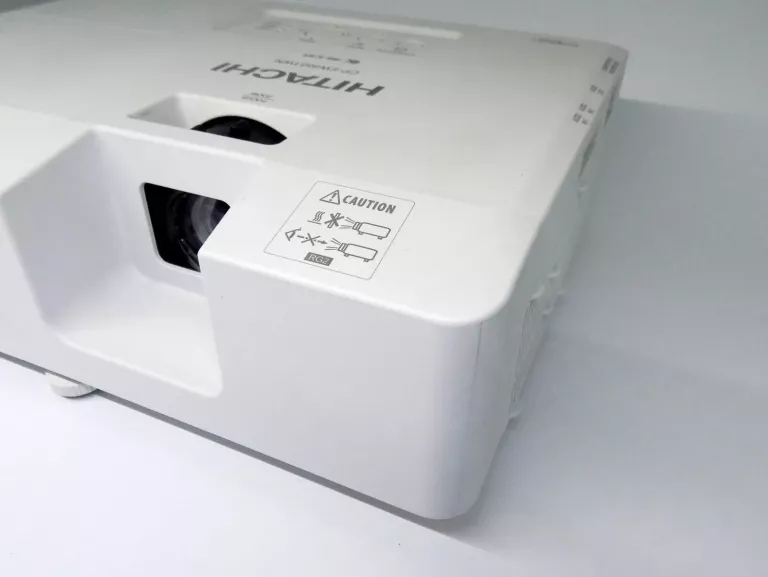 WYRAŹNY PROJEKTOR HITACHI CP-EW3551WN 3,800 ANSI