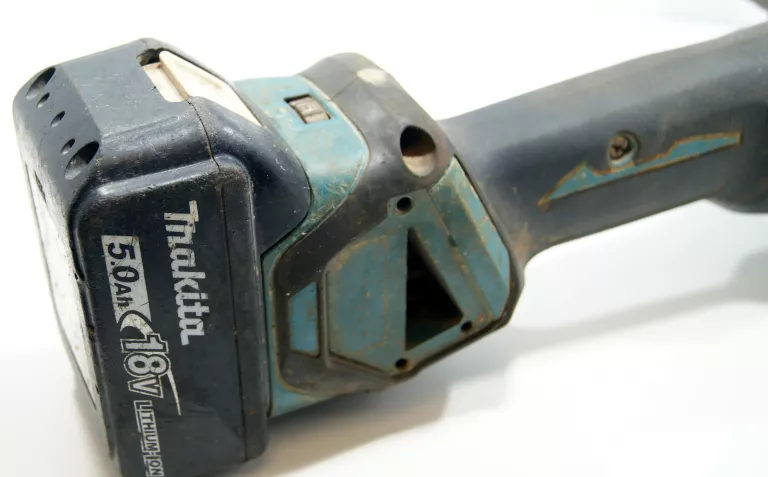 SZLIFIERKA KĄTOWA MAKITA DGA511