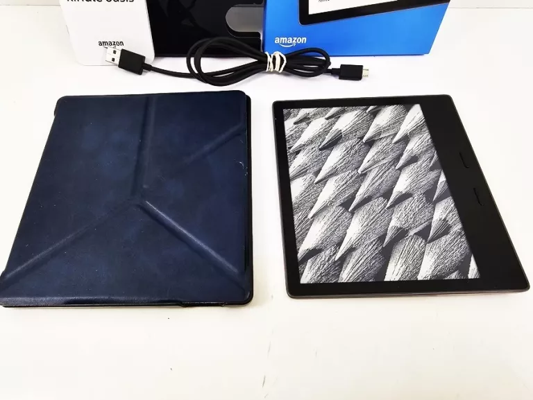 CZYTNIK E-BOOKÓW - KINDLE OASIS 3 (10 GEN.) 8GB + PUDEŁKO + ORYG. ETUI