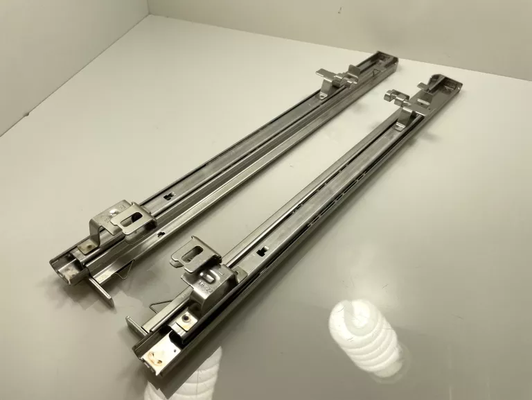 PROWADNICE TELESKOPOWE BOSCH HEZ538000