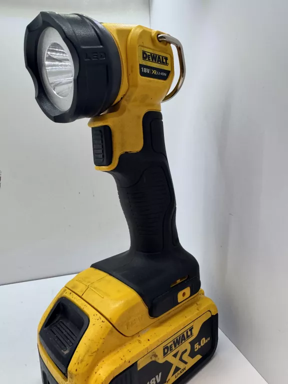 LATARKA DEWALT DCL040,AKU