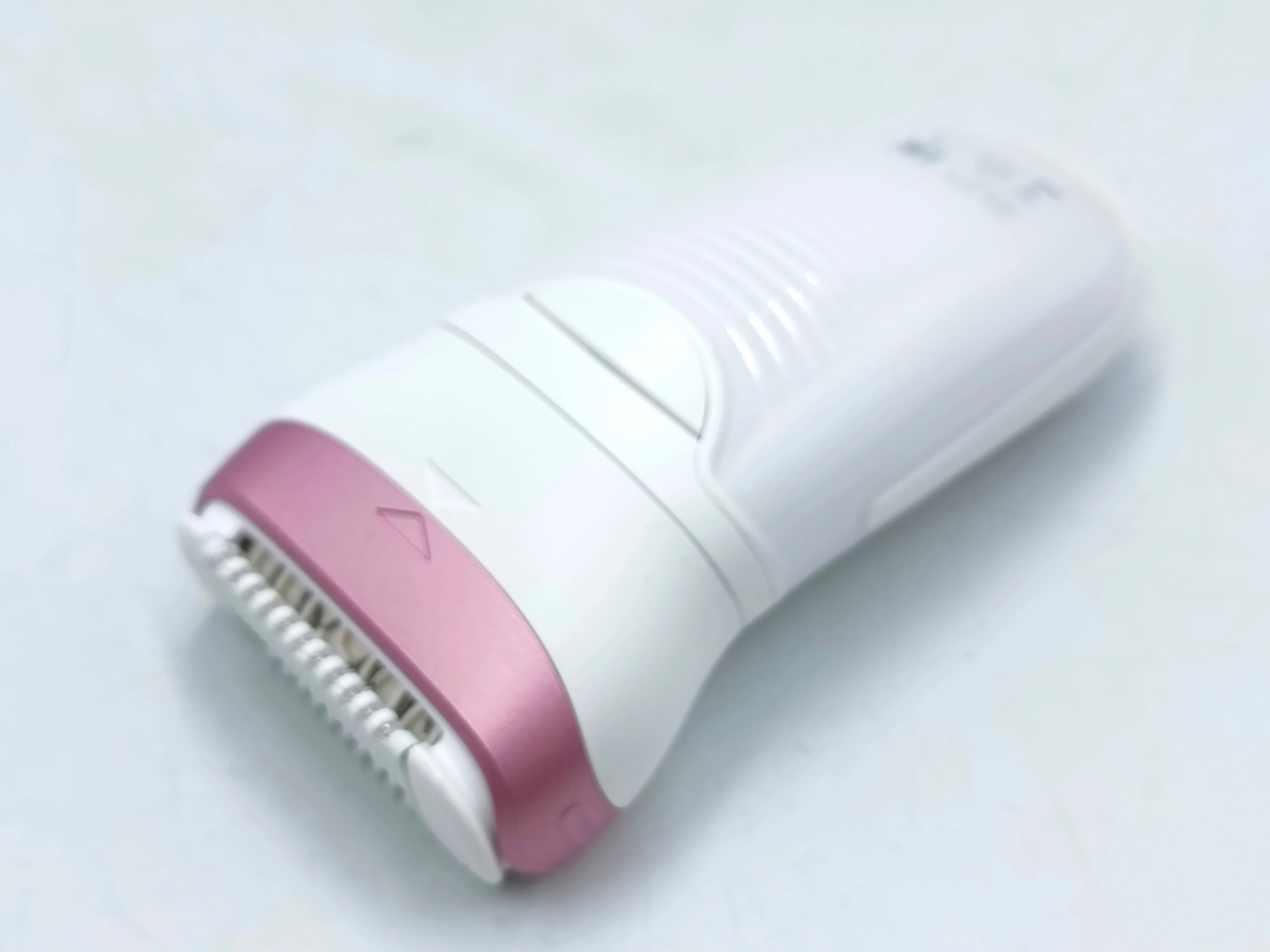 depilator-braun-silk-epil-9-akcesoria-sposob-depilacji-205361-223345