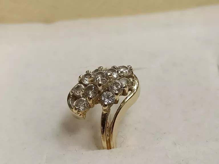 ŚLICZNY ZŁOTY PIERŚCIONE 2,19G PR585 ROZMIAR 13