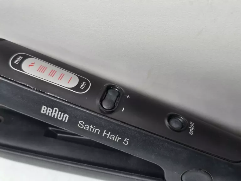 PROSTOWNICA BRAUN SATIN HAIR 5 3554