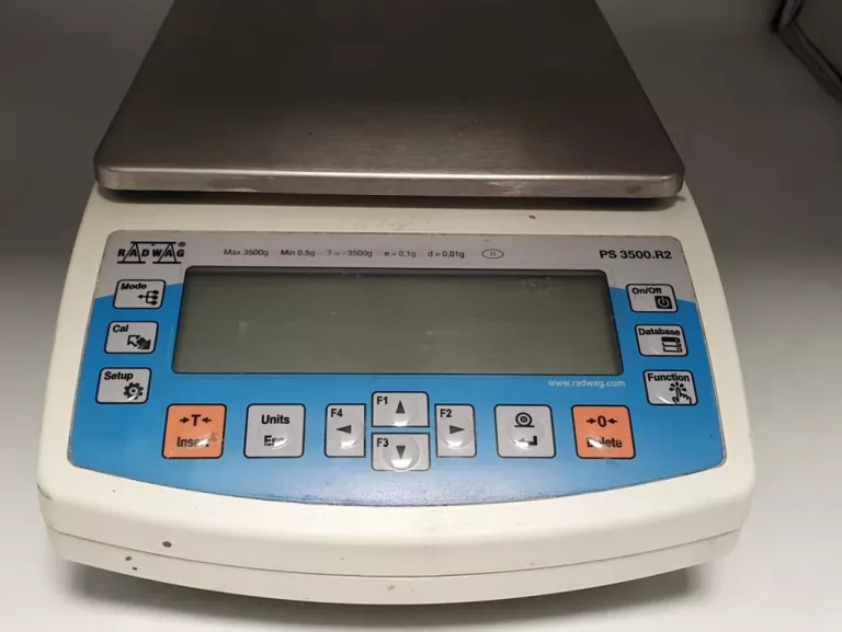 waga-precyzyjna-ps-3500r2-radwag-opis-model-wtc-600