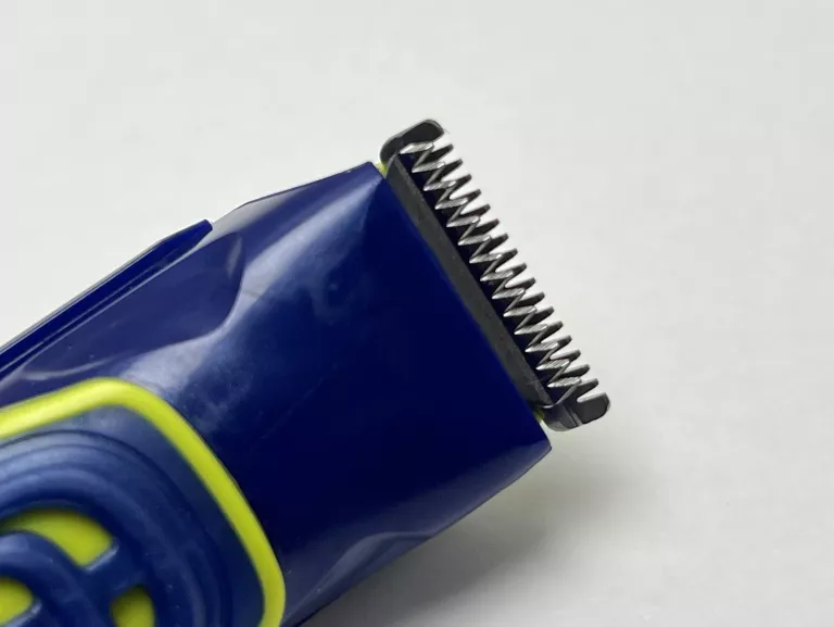 MASZYNKA DO GOLENIA WILKINSON HYDRO 5 GROOMER