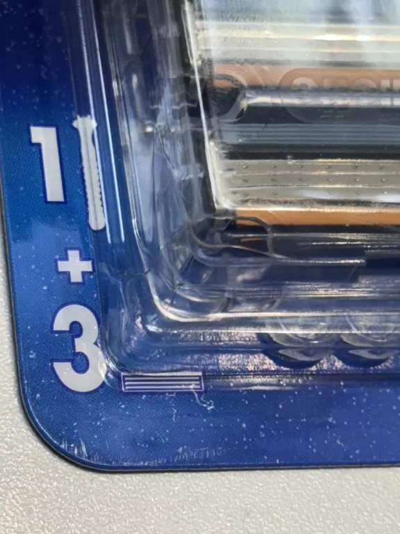 MASZYNKI GILLETTE SENSOR 3 + 3 WKŁADY 90350368 / EAN: 7702018550784