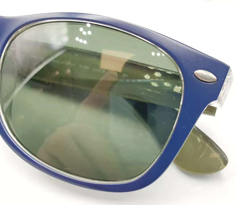 RAY-BAN RB 2132