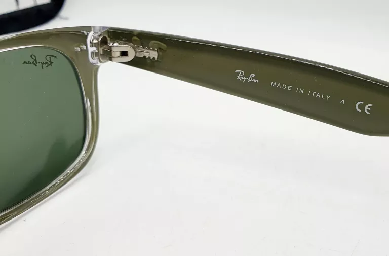 RAY-BAN RB 2132