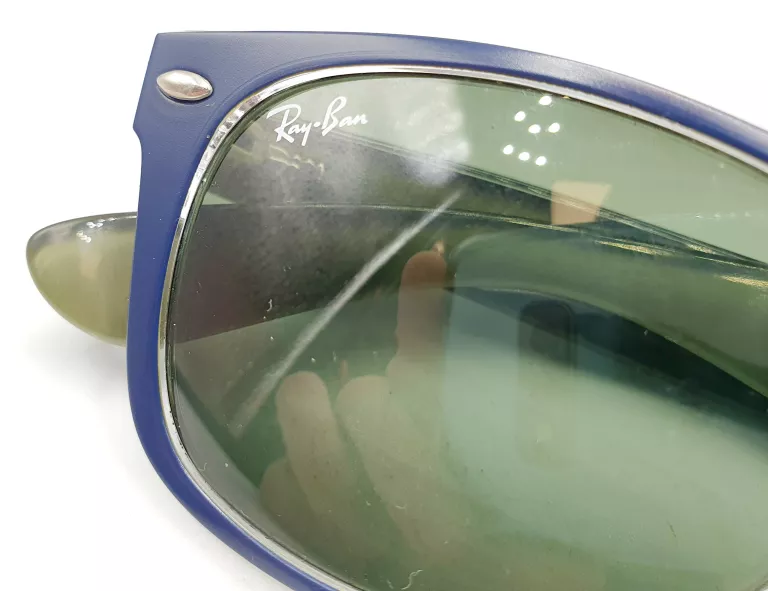RAY-BAN RB 2132