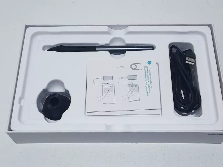 TABLET GRAFICZNY HUION H640P