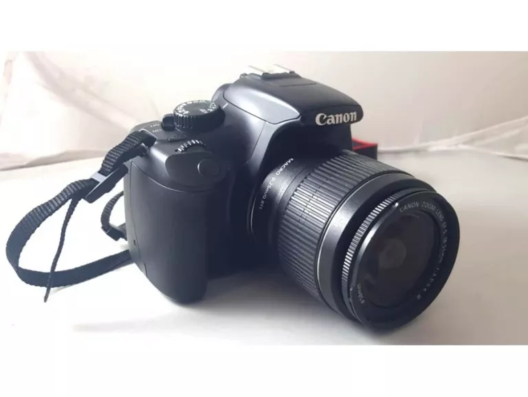 APARAT CANON EOS 1100D