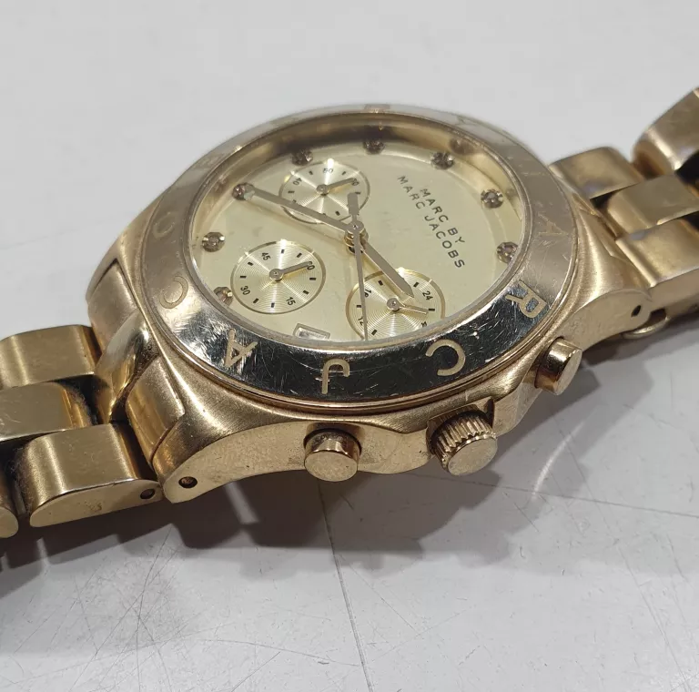 ZEGAREK MARC JACOBS MBM3101 ZŁOTY