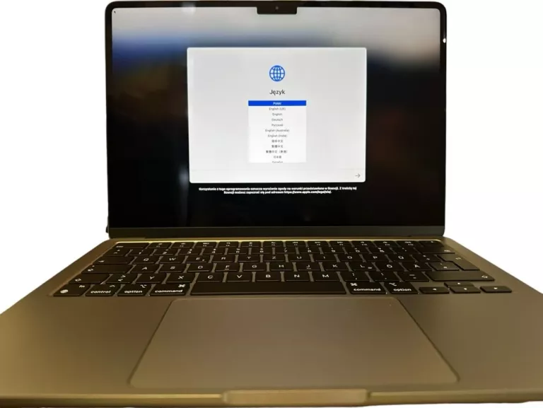 LAPTOP MACBOOK AIR 13 M3 CHIP / 8GB / 256 GB SSD