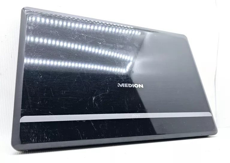 LAPTOP MEDION MD 97440 SAM (NIE SPRAWDZANY, Z PRZEZNACZENIEM NA CZĘŚCI)