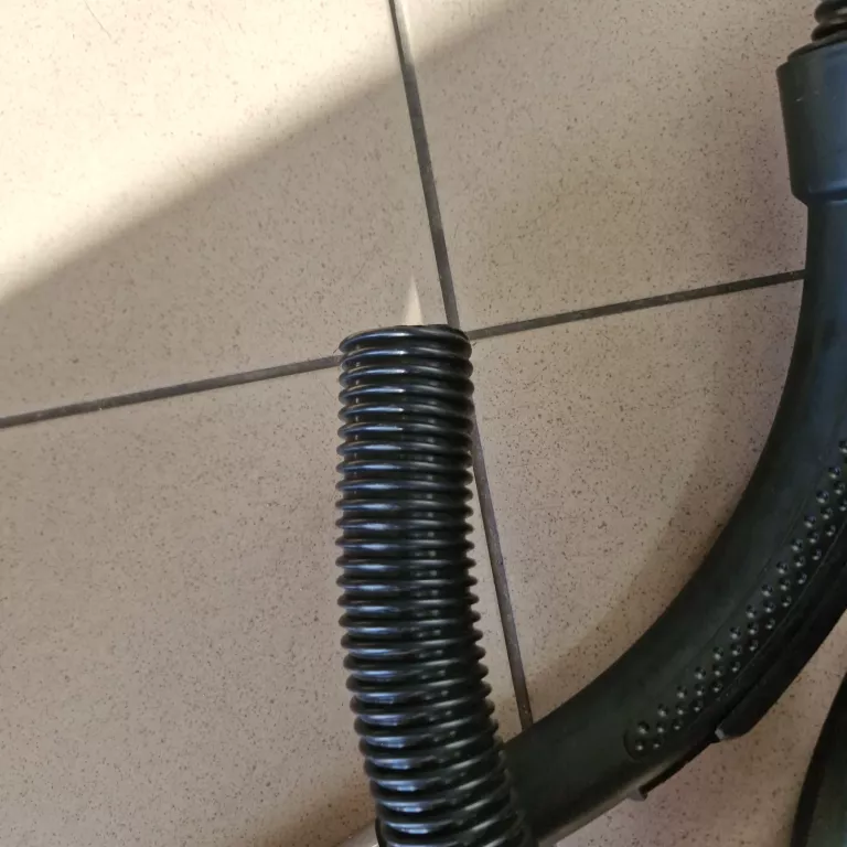 ODKURZACZ BOMANN BS 9016 700W