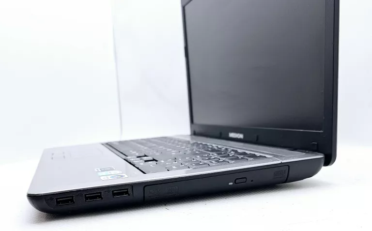 LAPTOP MEDION MD 97440 SAM (NIE SPRAWDZANY, Z PRZEZNACZENIEM NA CZĘŚCI)
