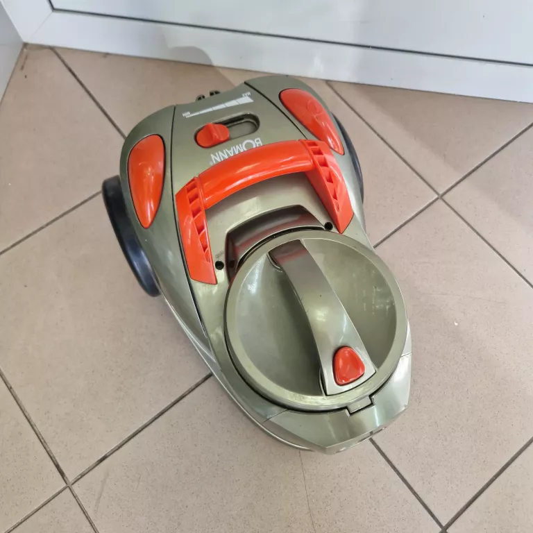 ODKURZACZ BOMANN BS 9016 700W