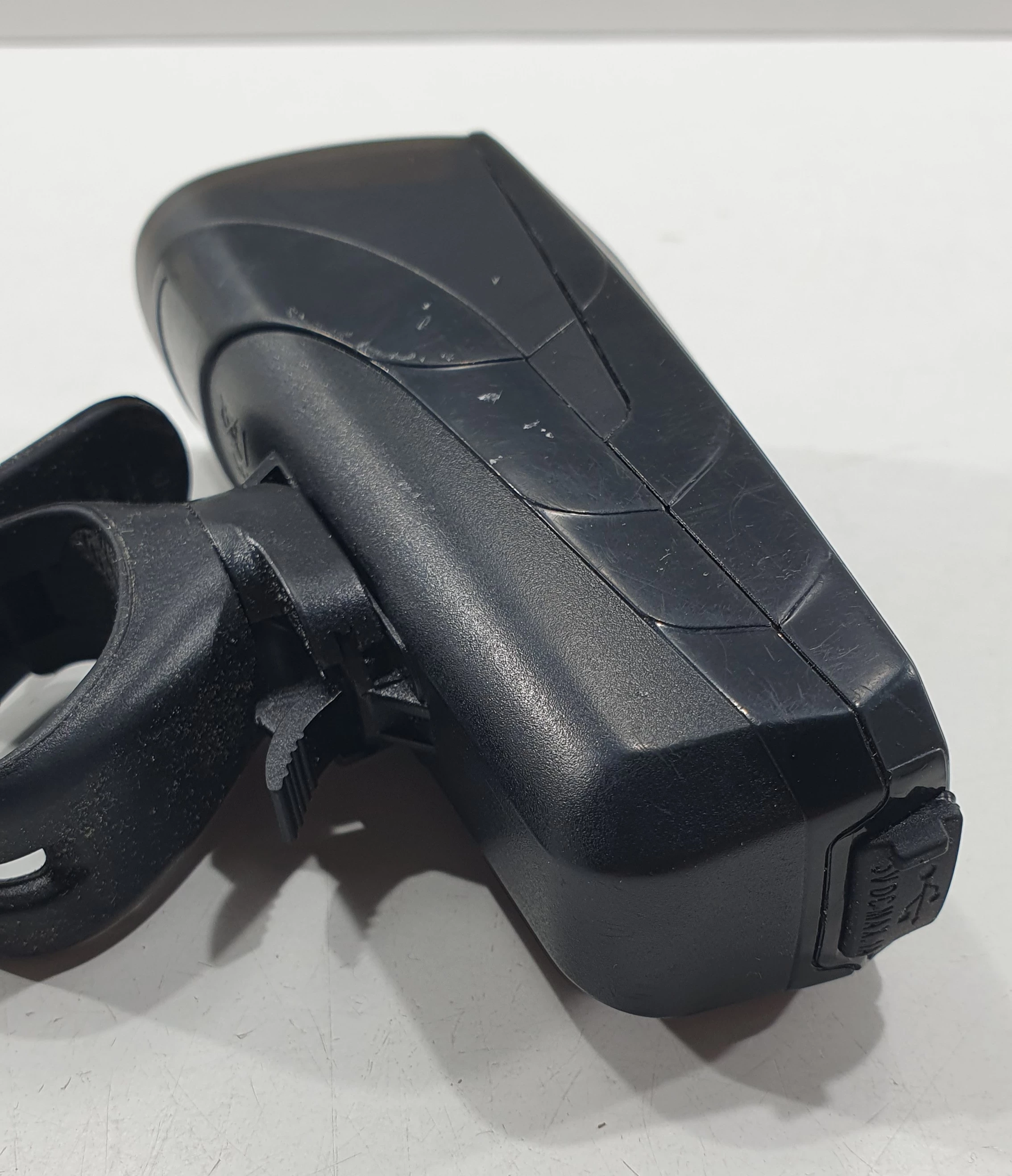 lampka-rowerowa-akumulator-marka-213674-1731216