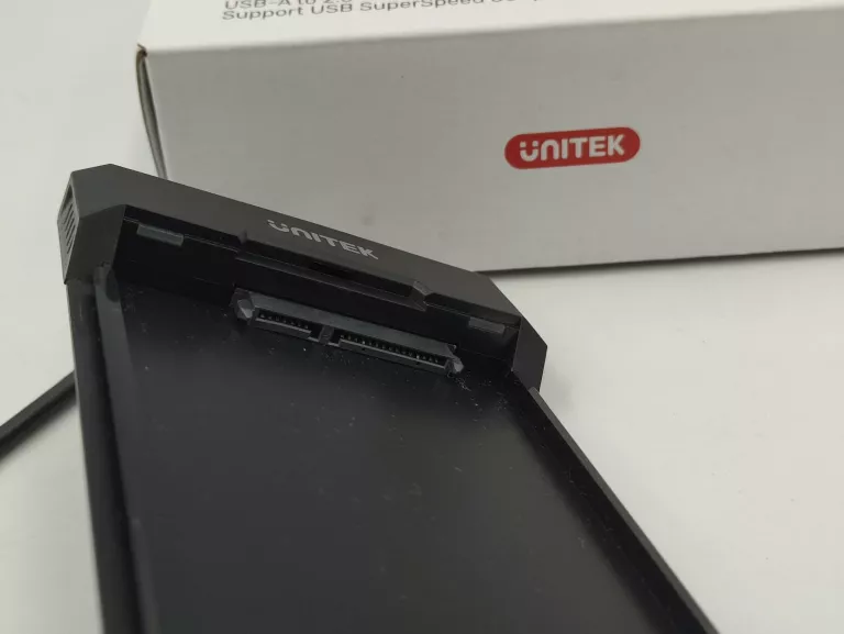 ADAPTER KIESZEŃ DYSKU SATA DO USB DO DYSKÓW UNITEK Y-3036 USB 3.0