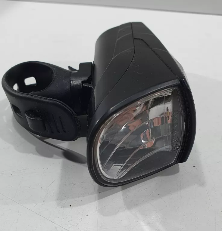 lampka-rowerowa-akumulator-kolor-dominujacy-205826-225046