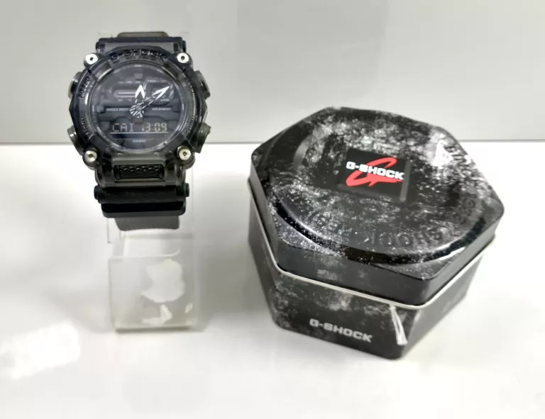 ZEGAREK CASIO G-SHOCK GA-900SKE-8A