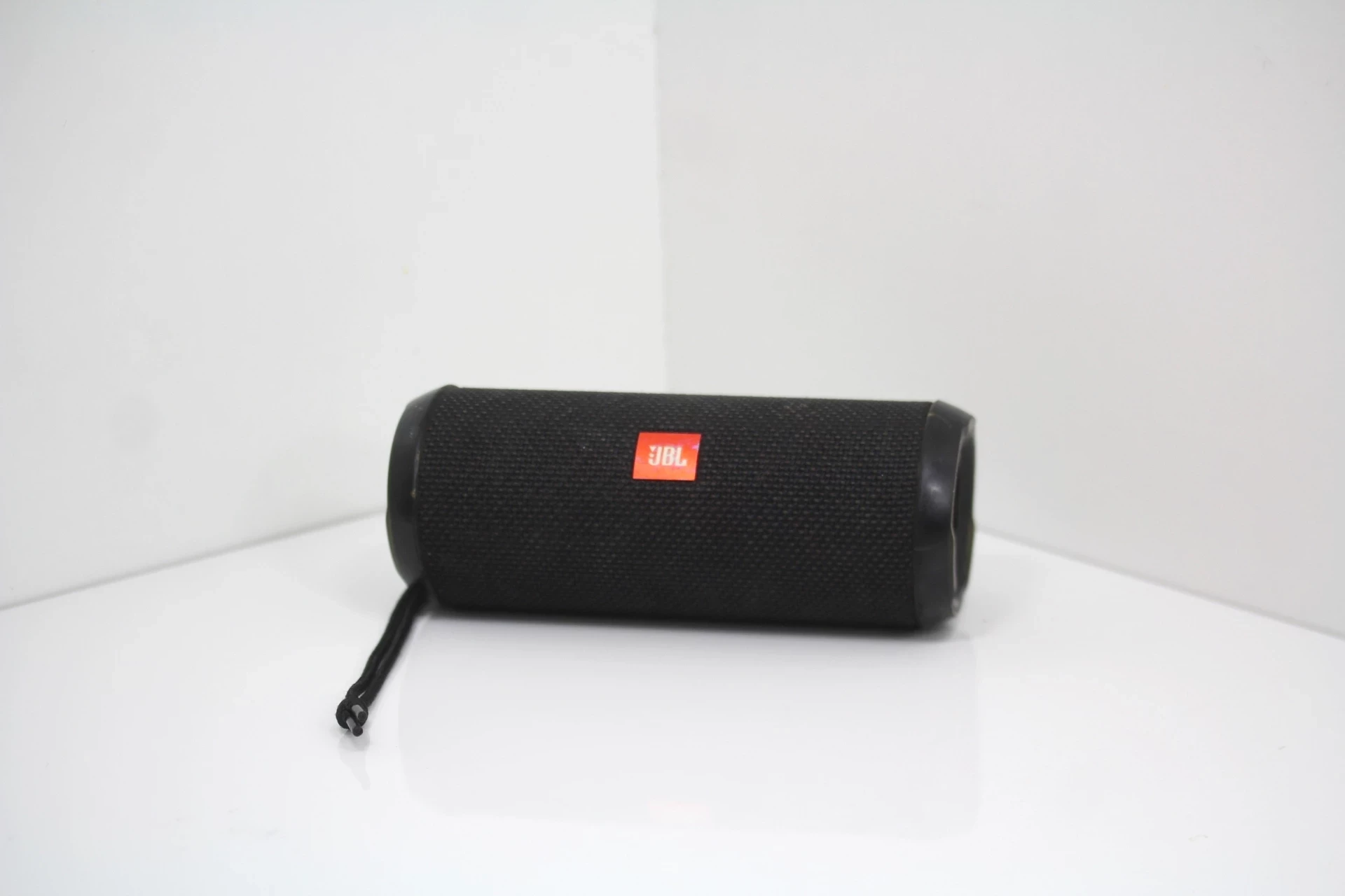 glosnik-jbl-flip-3-aleje-jerozolimskie-33-warszawa-boonum