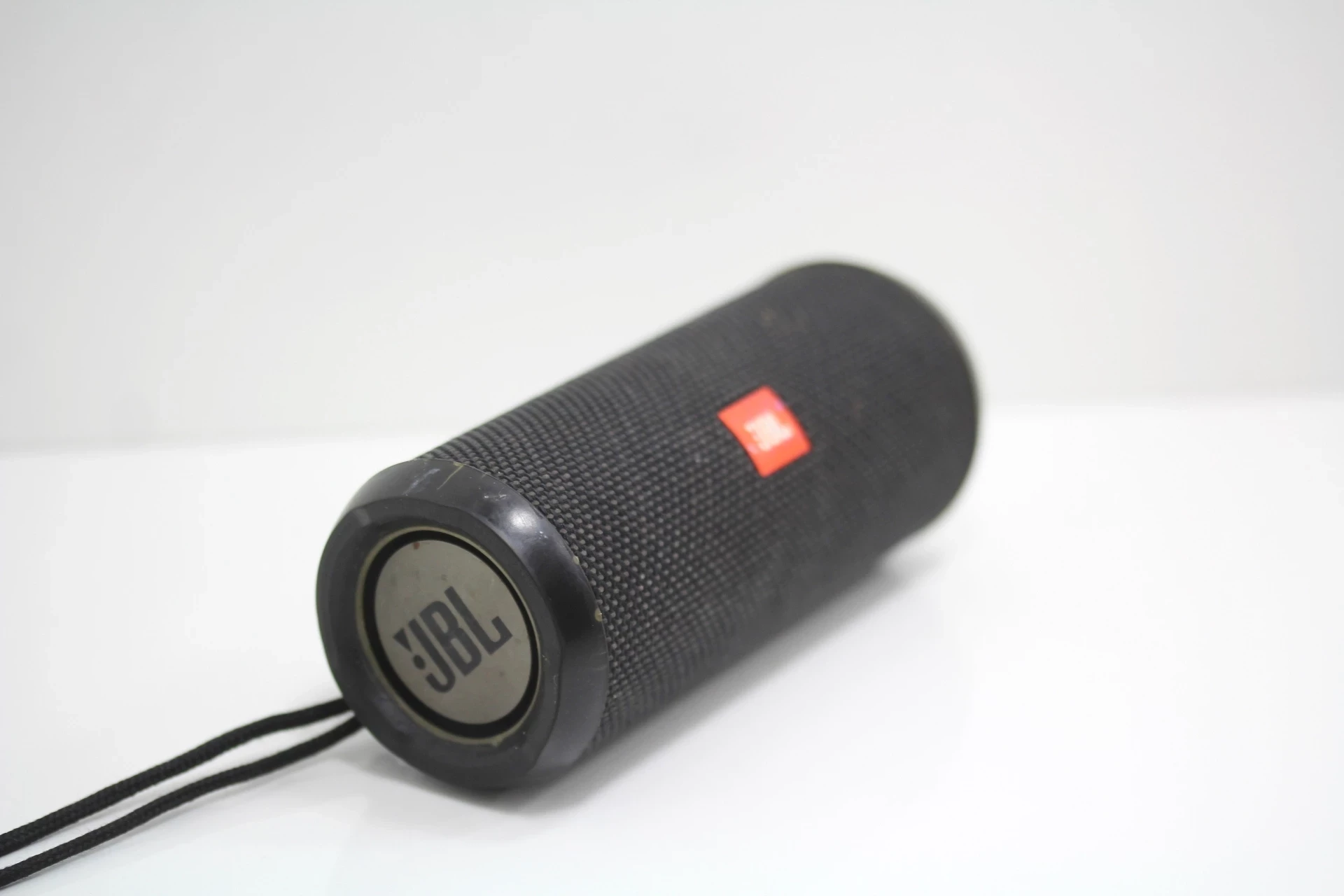 glosnik-jbl-flip-3-funkcje-221089-4