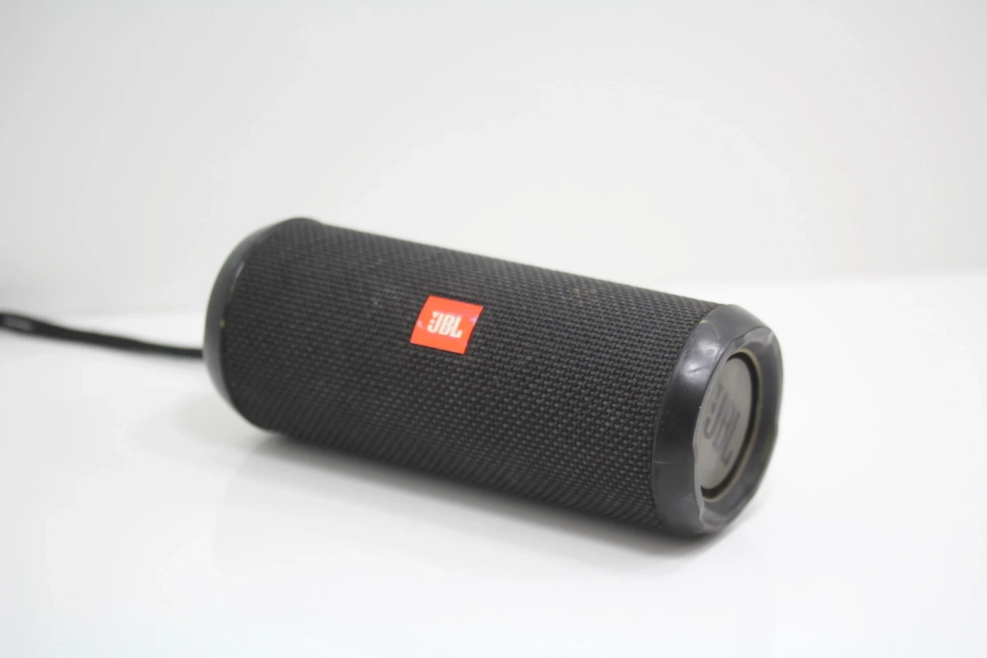 glosnik-jbl-flip-3-stan-11323-2