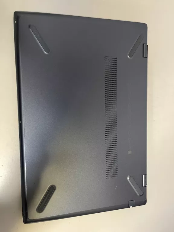 LAPTOP HP PAVILION 15-CS30 19NW 8GB/320GB SSD / WIN 11