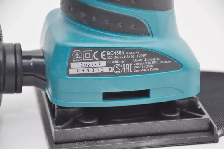 SZLIFIERKA OSCYLACYJNA - DELTA MAKITA BO4565