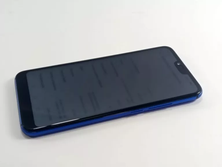 SMARTFON HONOR 10 4 GB / 128 GB 4G (LTE) NIEBIESKI