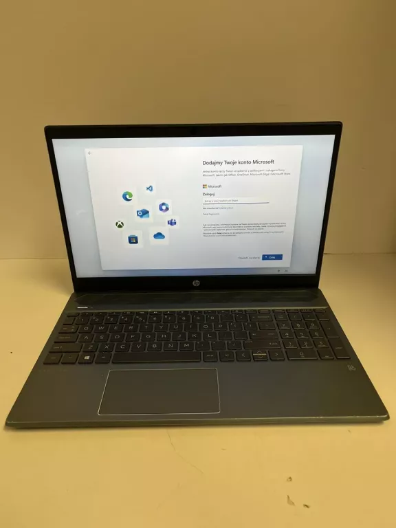 LAPTOP HP PAVILION 15-CS30 19NW 8GB/320GB SSD / WIN 11