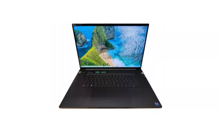 LAPTOP RAZER BLADE 18 RTX 4090 I9-14900HX QHD+ 300HZ MINI-LED 32/2TB