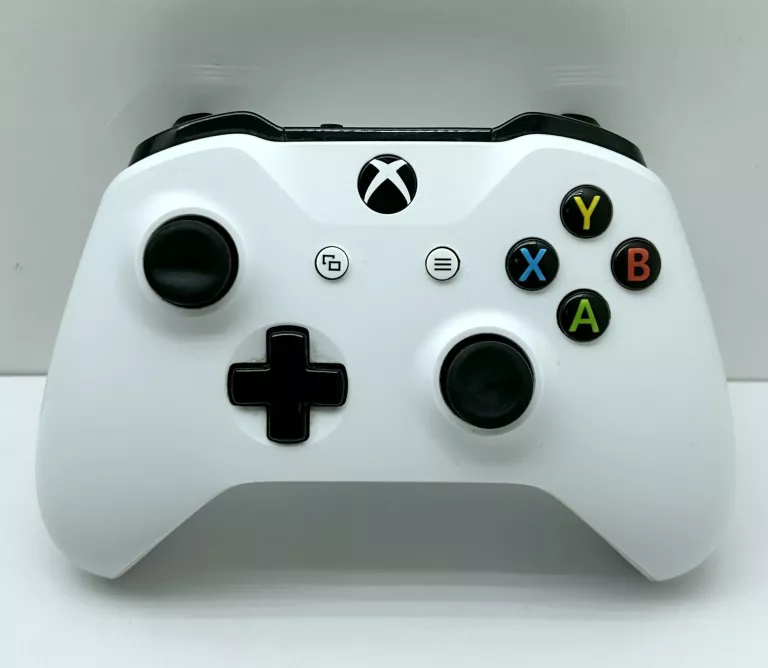 PAD DO XBOX ONE 1708 BIAŁY