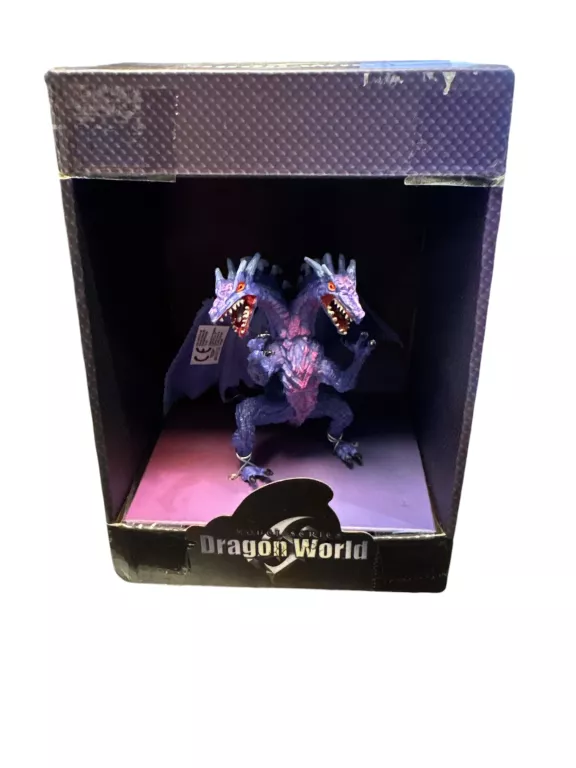 DRAGON WORLD FIGURKA SMOKA